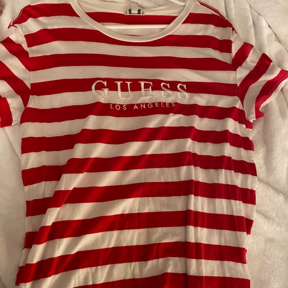 Guess T-shirt